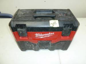 lot 341 image: Milwaukee Portable Vacuum, 2 gal Wet Dry Vac, 18V