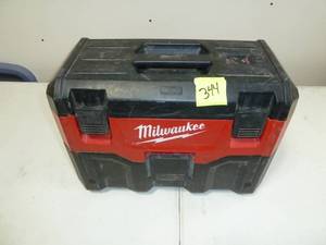 lot 344 image: Milwaukee Portable Vacuum, 2 gal Wet Dry Vac, 18V