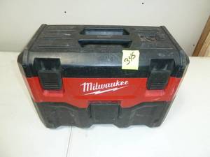 lot 345 image: Milwaukee Portable Vacuum, 2 gal Wet Dry Vac, 18V