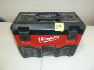 lot 346 image: Milwaukee Portable Vacuum, 2 gal Wet Dry Vac, 18V