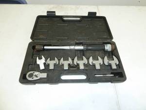 lot 363 image: SB Torque Wrench Set, #TRQ1080, 7.375 - 59.00X Foot Pounds, 12 Ratchet