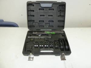 lot 365 image: Hilman Compact Bender Kit, Pipe Bender Set