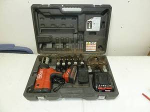 lot 386 image: Ridgid Press Tool, 18V, Model RP-340, Comes with 2 Batteries, Charger, 12 - 2 Bits