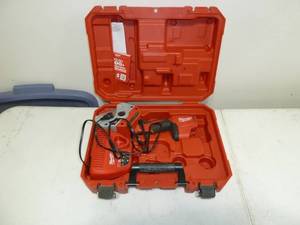 lot 389 image: Milwaukee Cordless PVC Shear,&nbspPVC Shear, 12V, Model #2470-21&nbspNo Battery