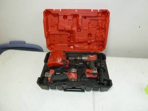 lot 390 image: Milwaukee Combo Set, 18V, #3697-22, Impact Driver 14 #2953-20, Drill 12 Hammer #2804-20, No Batteries, 1 Charger