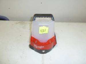 lot 431 image: Milwaukee Compact Sight Light with Flood Mode, 18V, #2144-20