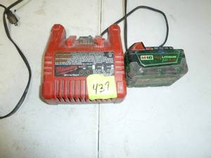 lot 437 image: Milwaukee Charger M12-M18, 120V, XC 3.0 Battery Green Paint