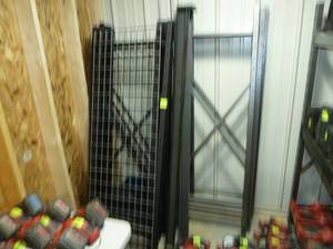 lot 461 image: Pallet Rack - 10 Uprights 24 x 6, 2-Wire, 4 Beams, Milwaukee Room