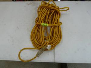 lot 463 image: 100 Extension Cord - Yellow