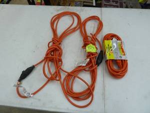lot 472 image: 25 Cord Extension x3 - Orange 16 Gauge