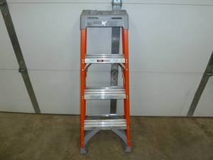 lot 512 image: Keller Pro Fiberglass Ladder 4 Red