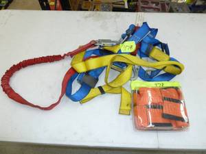 lot 478 image: Safety Work Harness & Foreman Forklift Straps