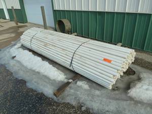 lot 621 image: Lift Of PVC 1 12 x 10