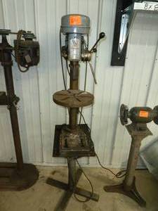 lot 634 image: Chicago Industrial Drill Press 12