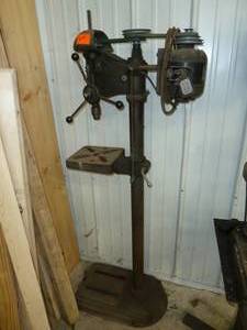 lot 635 image: Atlas Drill Press 12 Hp