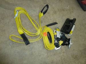lot 673 image: Keeper Rigging Lift Straps
