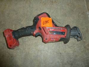 lot 695 image: Milwaukee Hackzall 18v