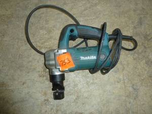 lot 753 image: Mikita Metal Shear