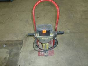 lot 765 image: Bosch Jack Hammer Set