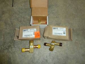 lot 786 image: Partners Brass HVAC Valves