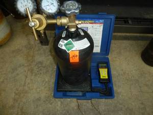 lot 796 image: Compressed Nitrogen Tank- Refilled