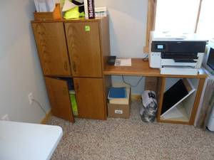 lot 824 image: Cabinet OrganizerDesk