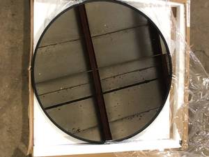 lot 20 image: Round Black Mirror Customer Returns See Pictures