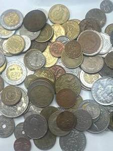 Over 1 Pound Unsearched Foreign Coins