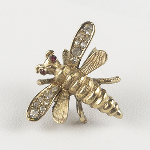 MARCEL BOUCHER&nbsp Crystal Accented Bee Gold Tone Base Metal Tie Tack. #9355T