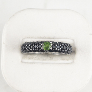 YELLOW GOLD INC Black Diamond & Emerald Sterling Silver Band. Size 7.75 - 8.