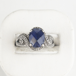 Waltham Lab Grown Sapphire & Cz Sterling Silver Ring. Size 6.75 - 7.
