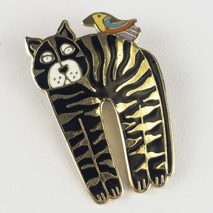 Laurel Burch  Jungle Cat Gold Tone Base Metal Brooch .