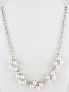 Simulated Pearl & Rhinestone Silver Tone Base Metal Bridal Necklace.