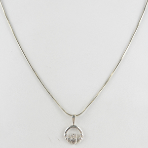 Claddagh Sterling Silver Pendant Necklace .