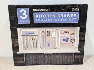 lot 19 image: NEW MADESMART 3 TRAYS KITCHEN DRAWER ORGANIZATION SET