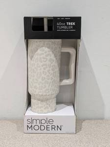 lot 60 image: BRAND NEW SIMPLE MODERN 40OZ. TREK TUMBLER W STRAW & LID HANDLE