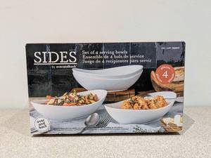 lot 64 image: BRAND NEW SIDES BY OVER AND BACK 4PC. SERVING BOWL SET