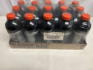 15x 28oz Gatorade Midnight Ice