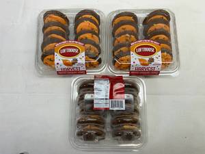 DD. 3x Frozen Harvest Frosted Chocolate Cookies