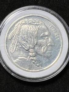 lot 39 image: 1 TROY OZ .999 FINE SILVER BUFFALO INDIAN ROUND IN AIRTITE