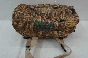 lot 112 image: Scheels hunting case