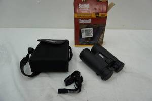 lot 120 image: Bushnell 10X binocular