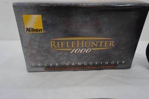 lot 125 image: Nikon Rifle Hunter 1000 rangefinder
