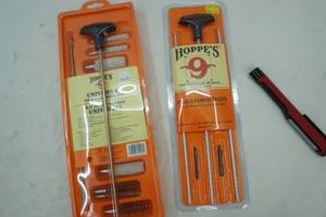 lot 5 image: Hoppes Cleaning gun cleaning kit