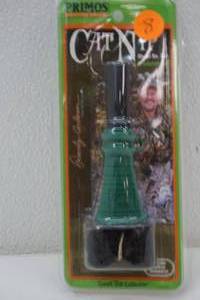 lot 38 image: Catnip predator call, new