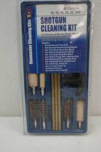 lot 40 image: Shotgun cleaning kit new