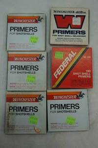 lot 67 image: Primers, Federal and Winchester