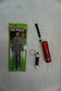 lot 105 image: Coon squaller and flashlights