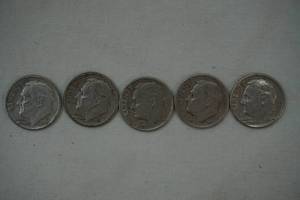 lot 217 image: Silver Dimes 5ct