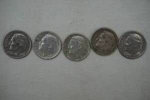 lot 219 image: Silver Dimes 5ct